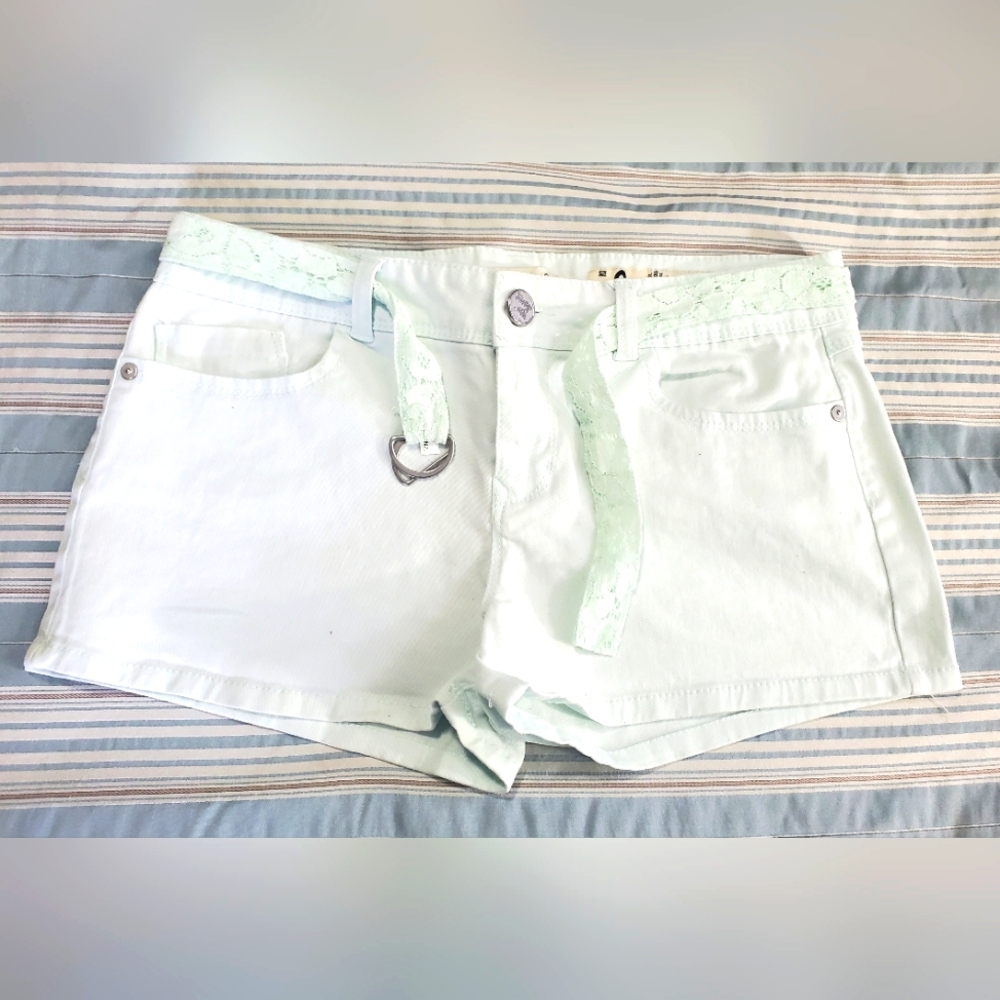 Indigo Rein Light Mint Green Low Rise Short Shorts with Lace Belt - Picture 1 of 11